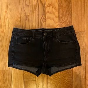 American Eagle Hi-Rise Shortie